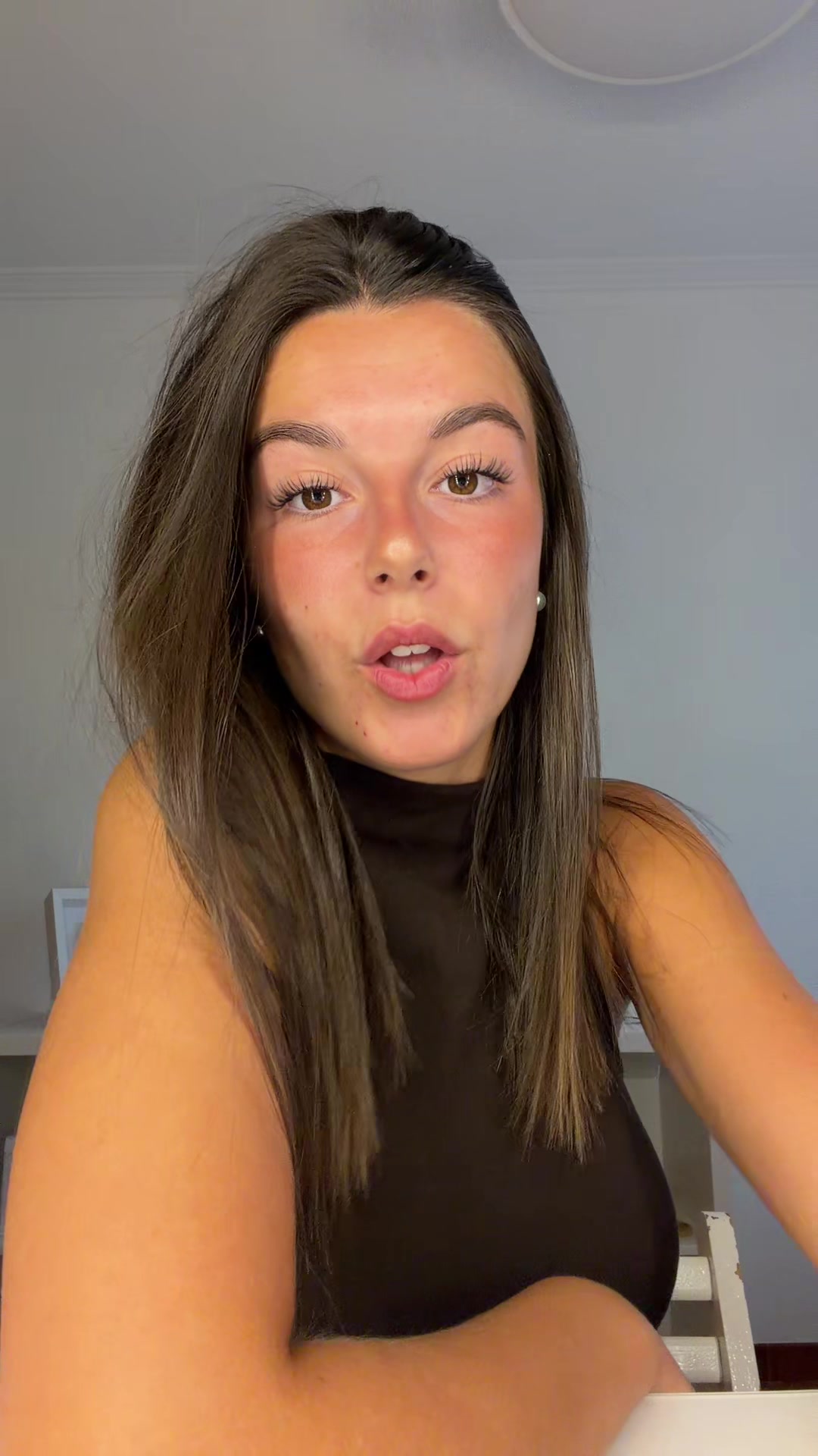 @𝚐𝚕𝚘𝚛𝚒𝚒𝚊