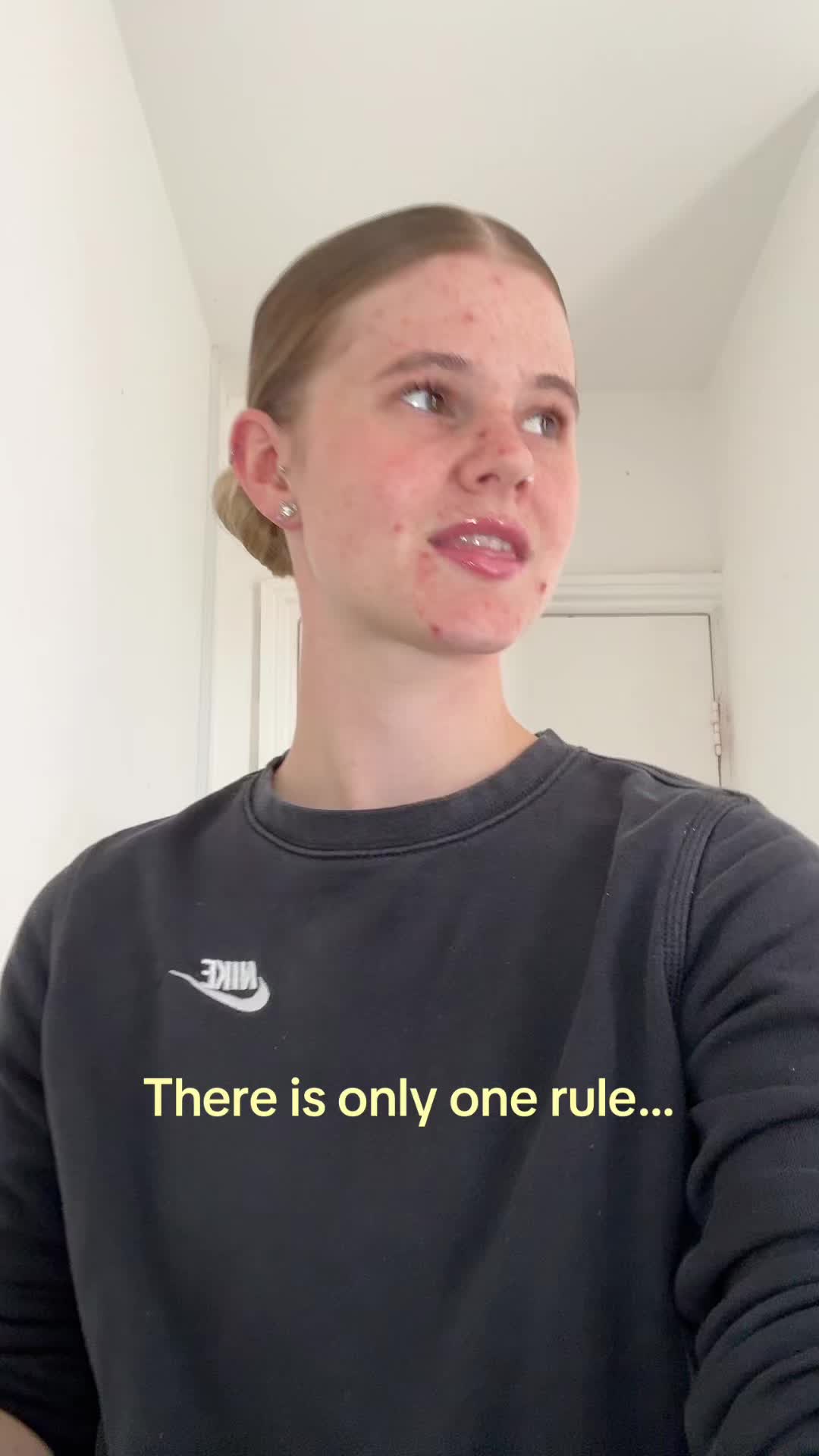 @Dumb.Blonde