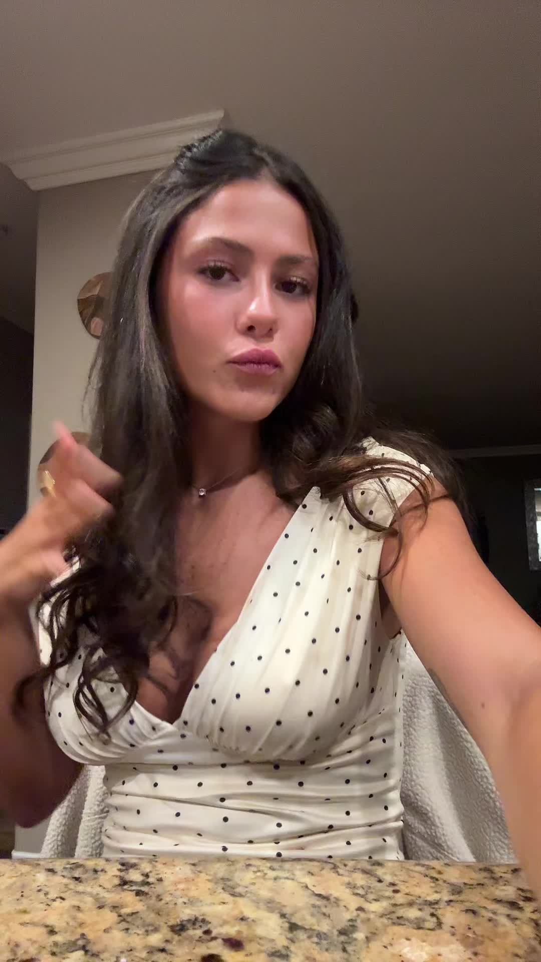 @helena.schiesari