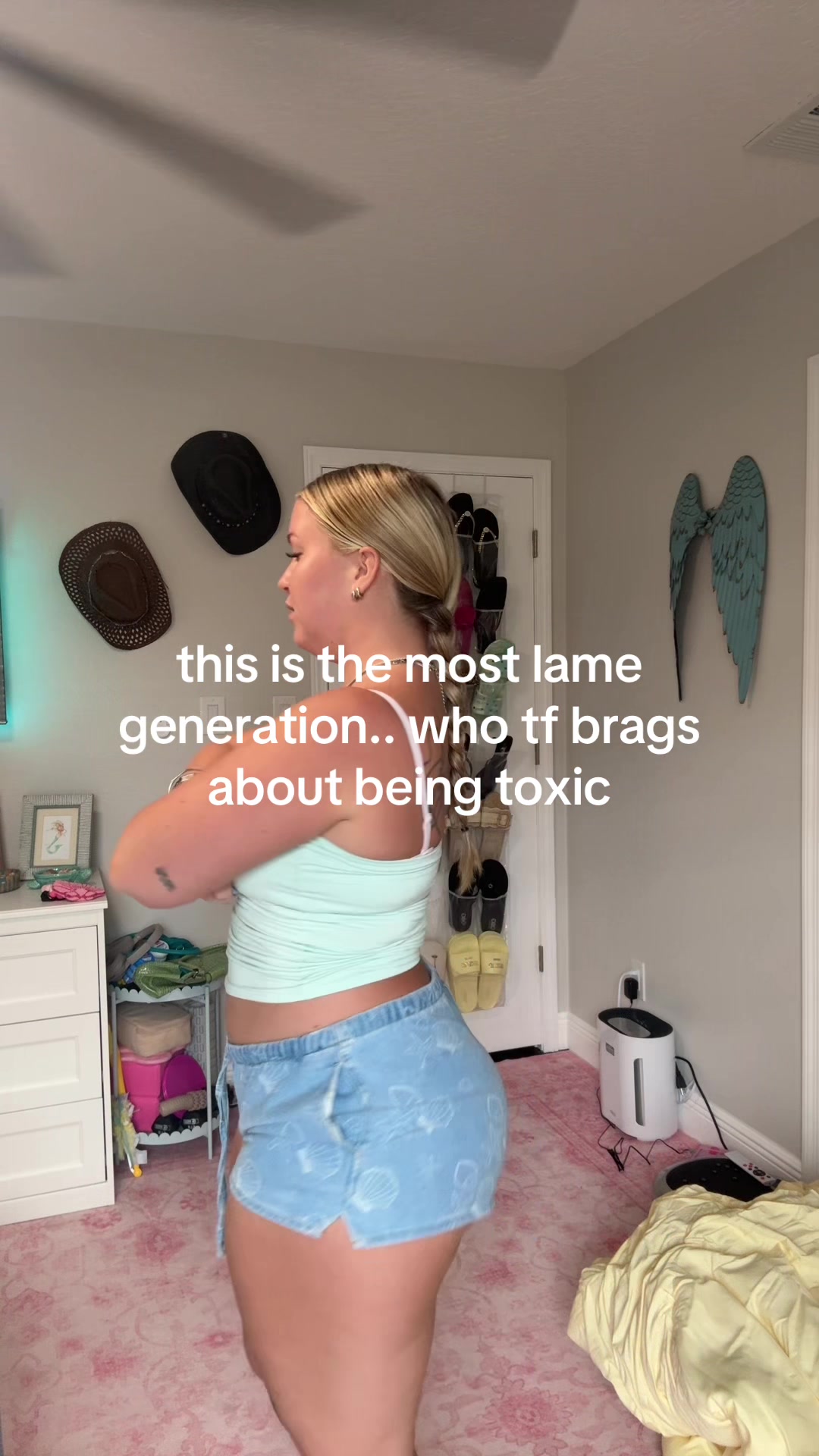 @sliceofjade