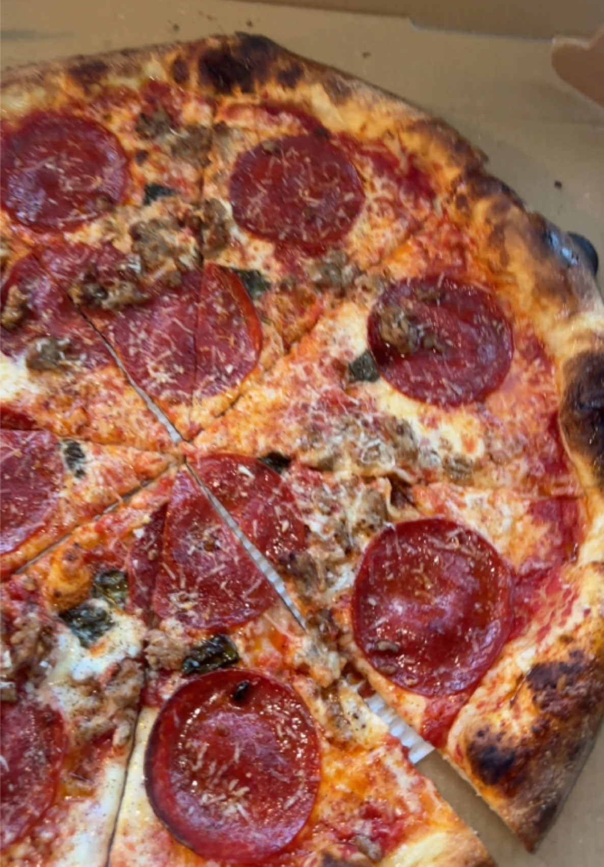@cosentino_pizza_co_auburn