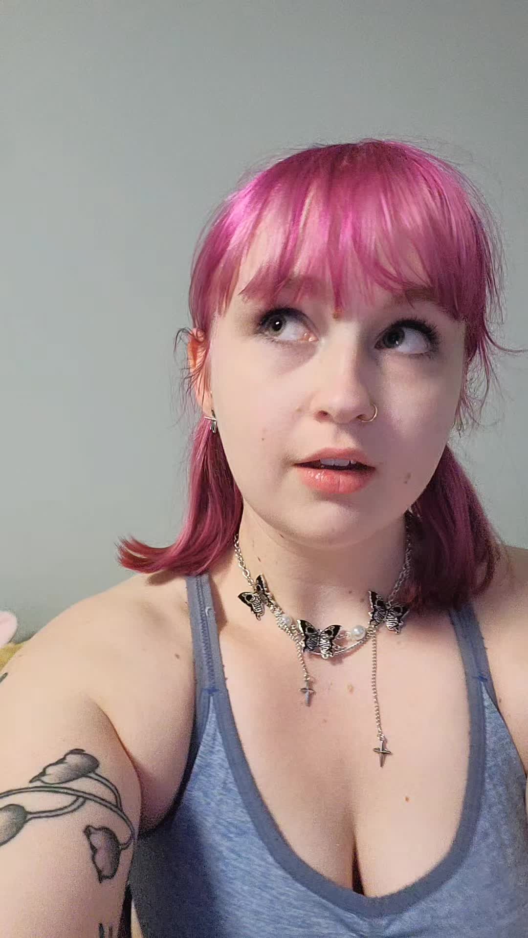 @Lilybug💮