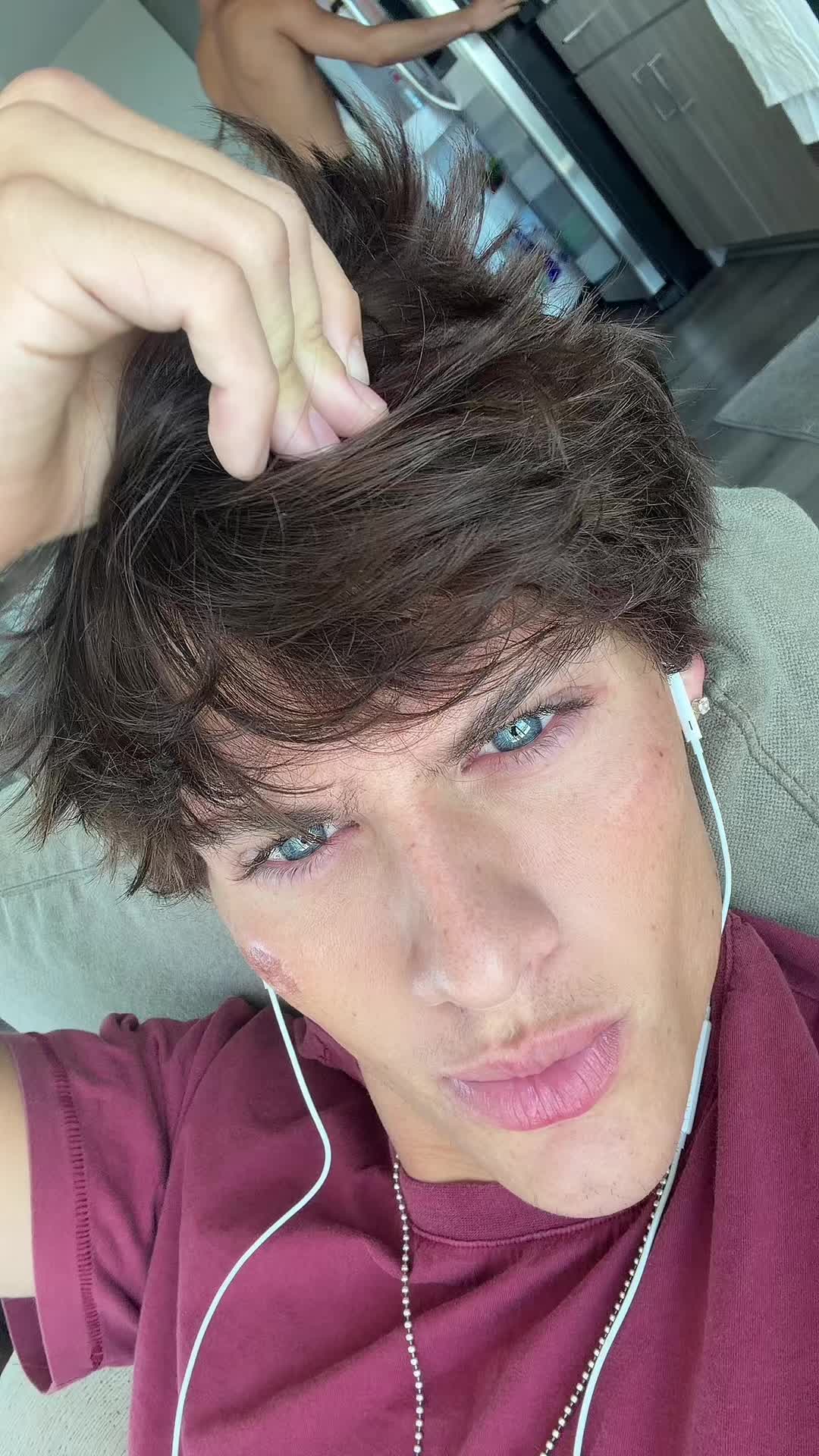 @sky