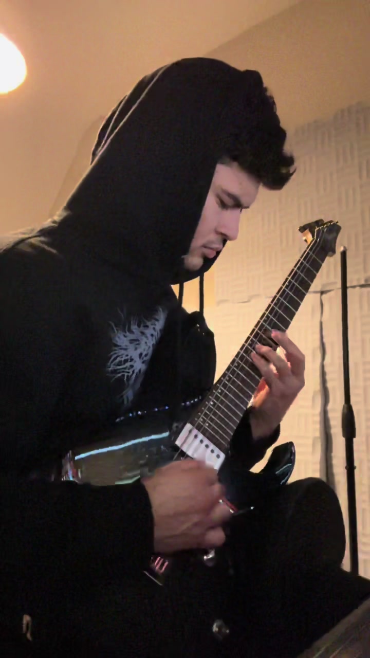 @rickyshredzzz