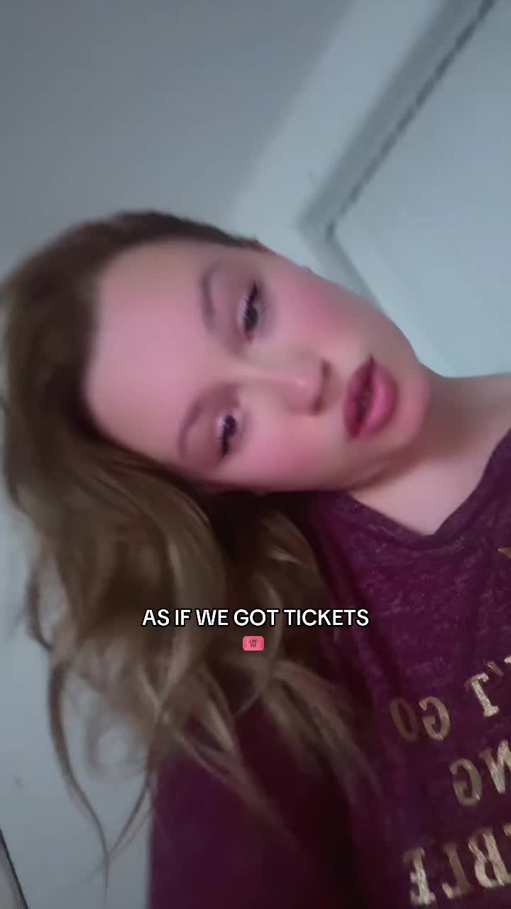 @Hannah Solo🧡