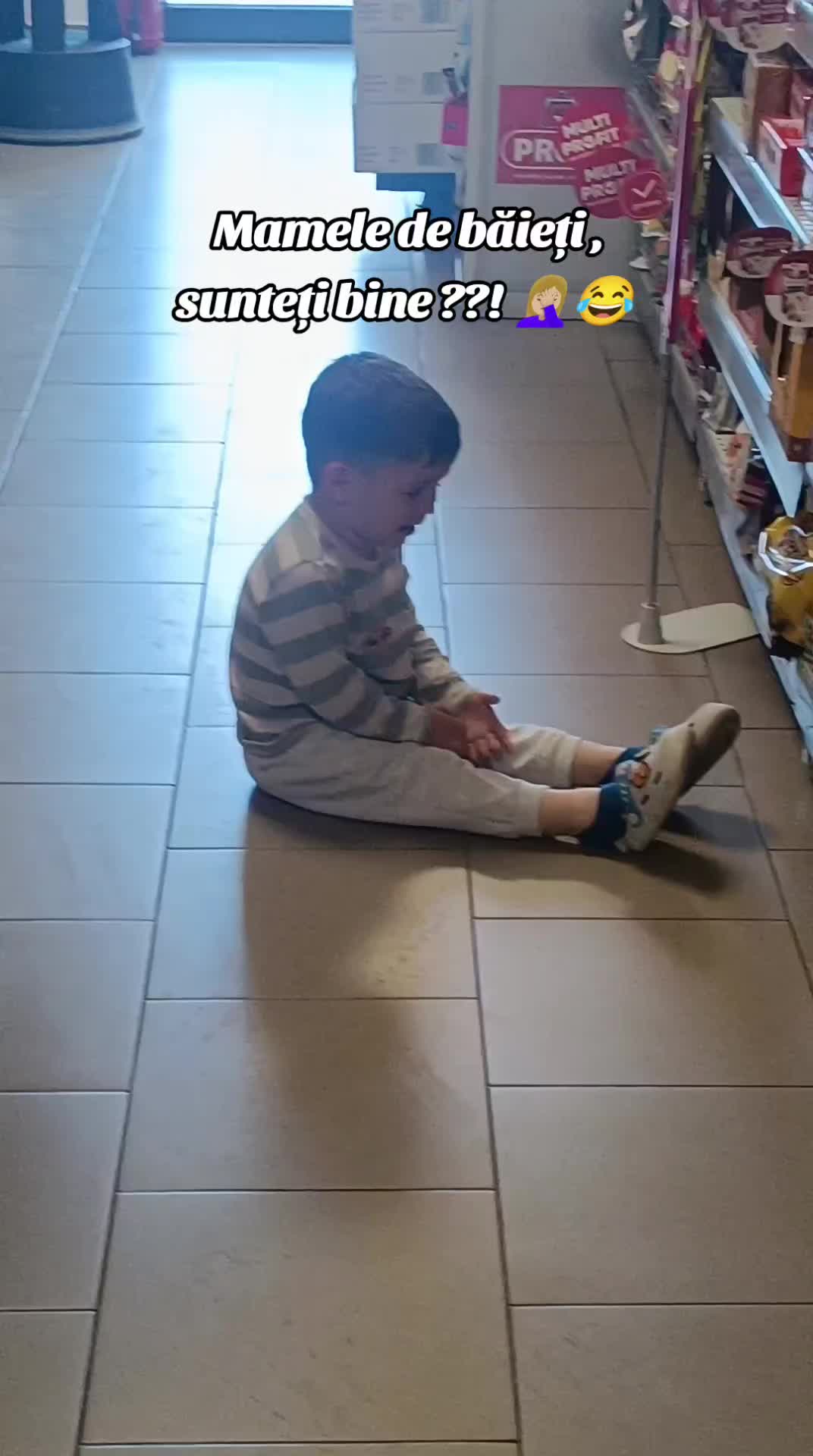 @ɐuılɐʇɐɔ🙃