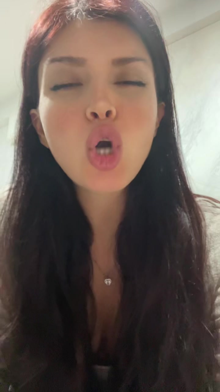 @Noemi.M.