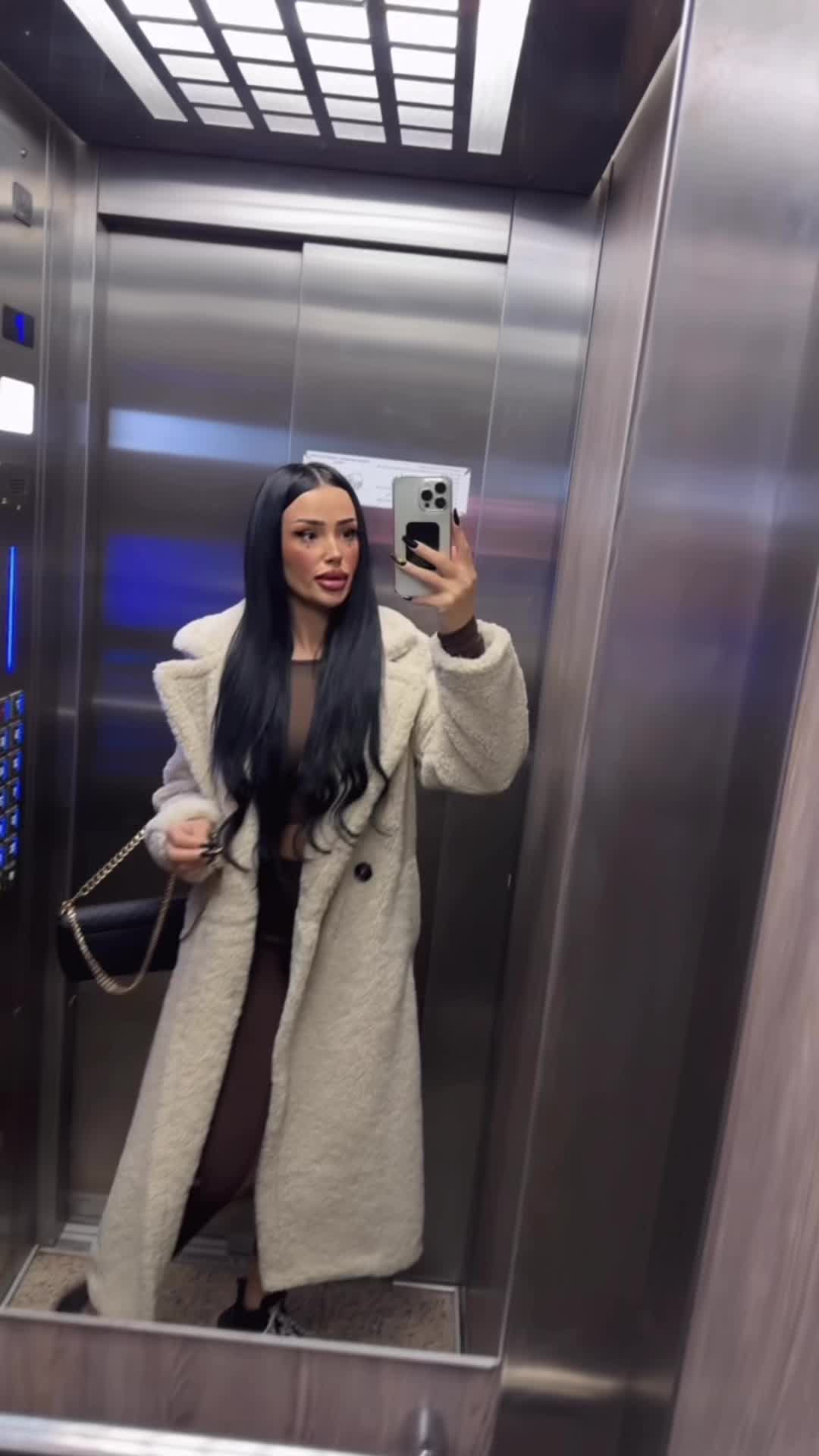 @EVELINA