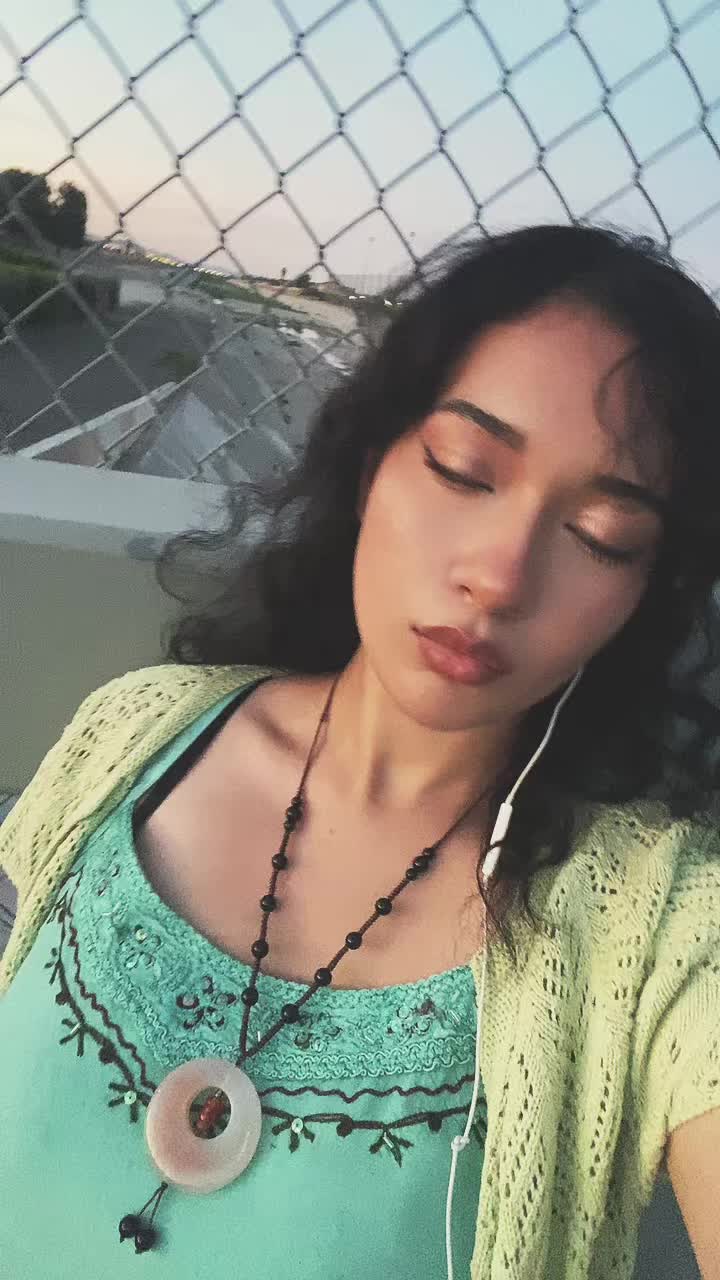 @bibi