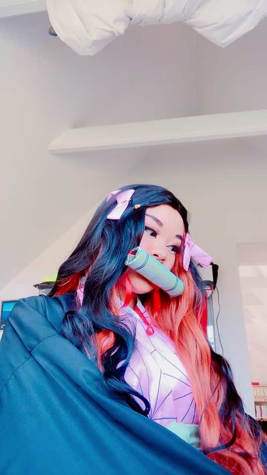 @ur local broken bitch <3