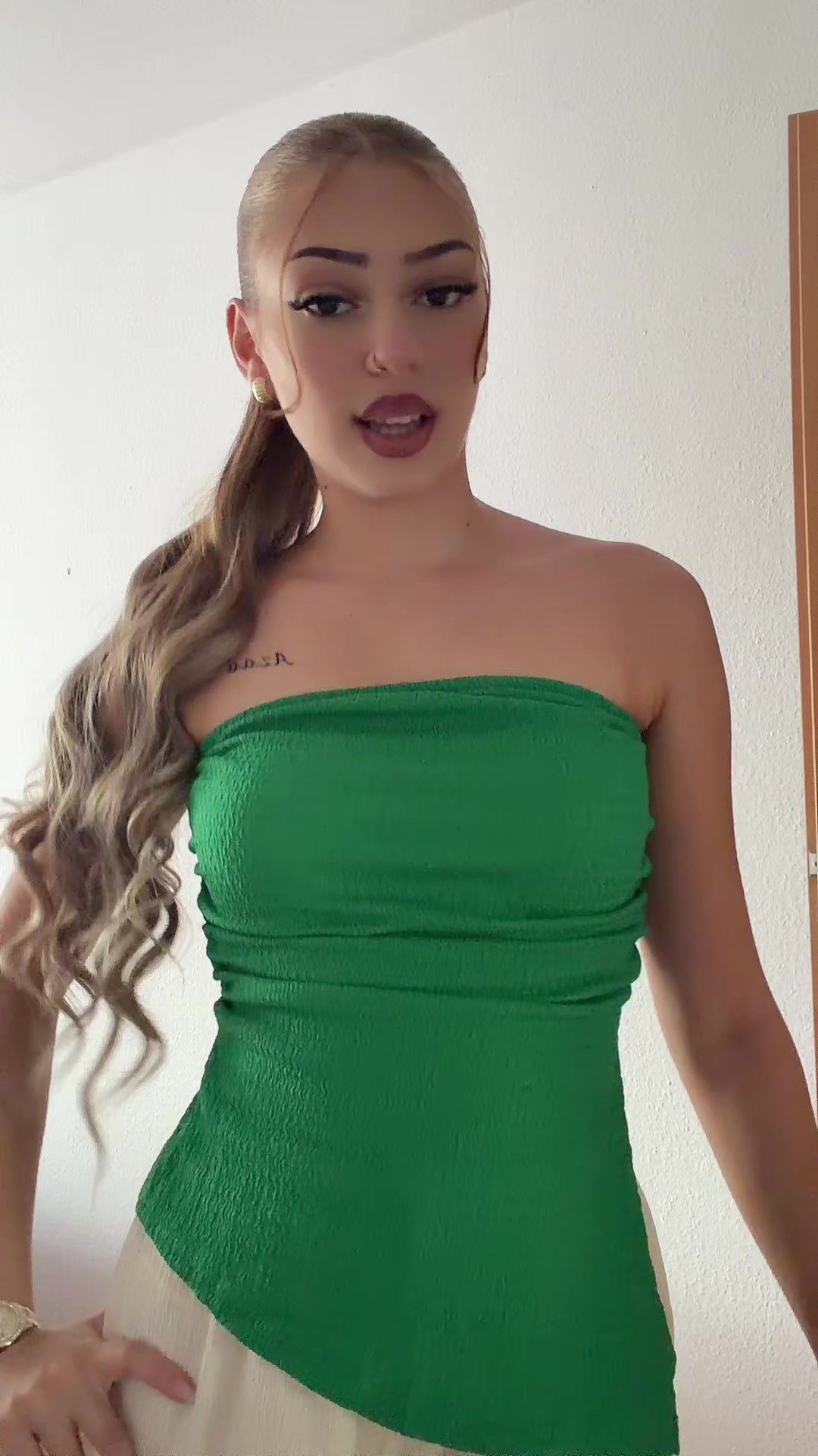 @g