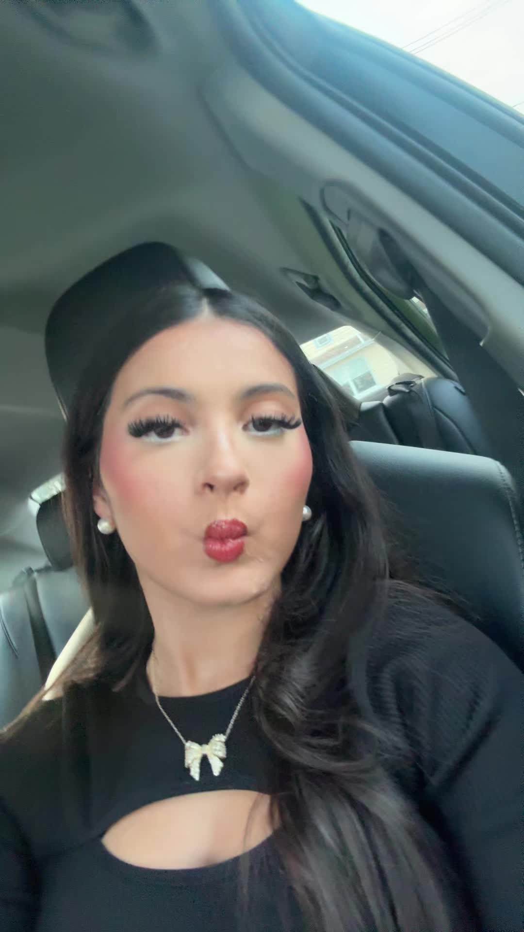 @️