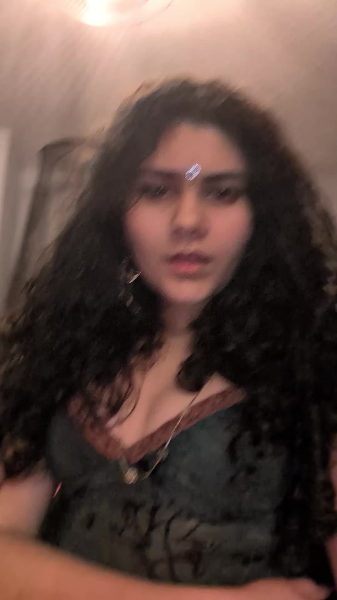 @🕸️Meera🕸️