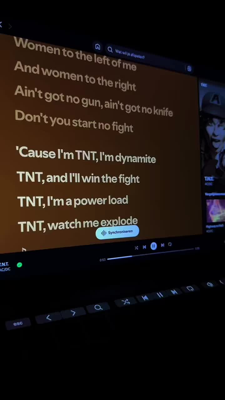 @moonlightbeaxo