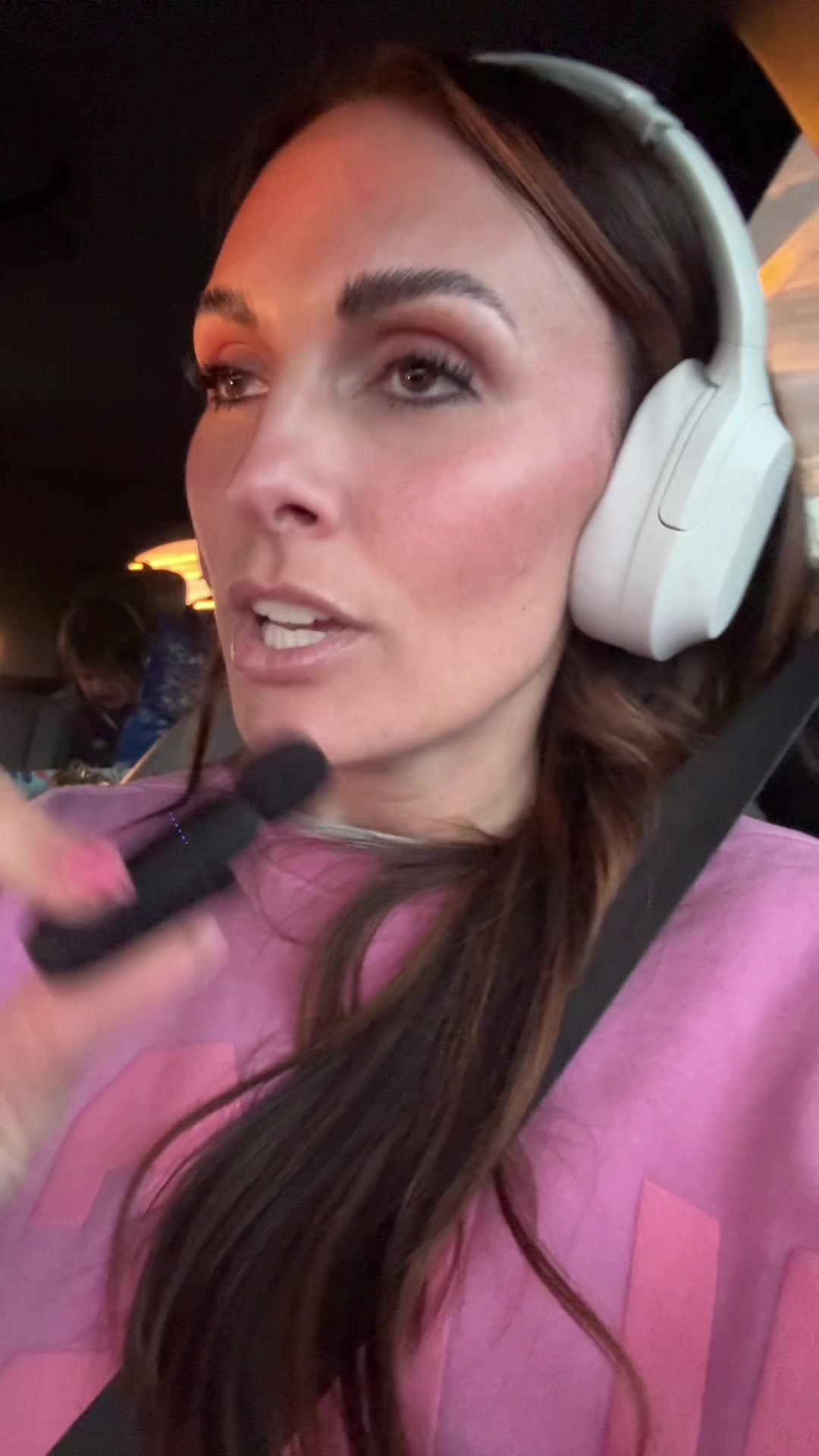 @Fern | makeup + mom life