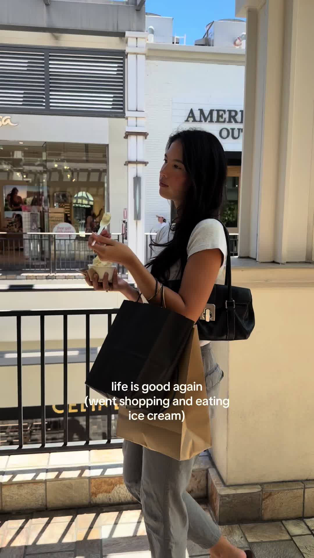 @Kiara