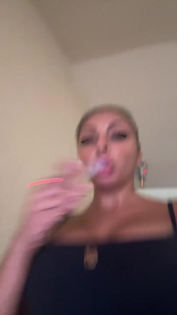 @Nelli Fanni