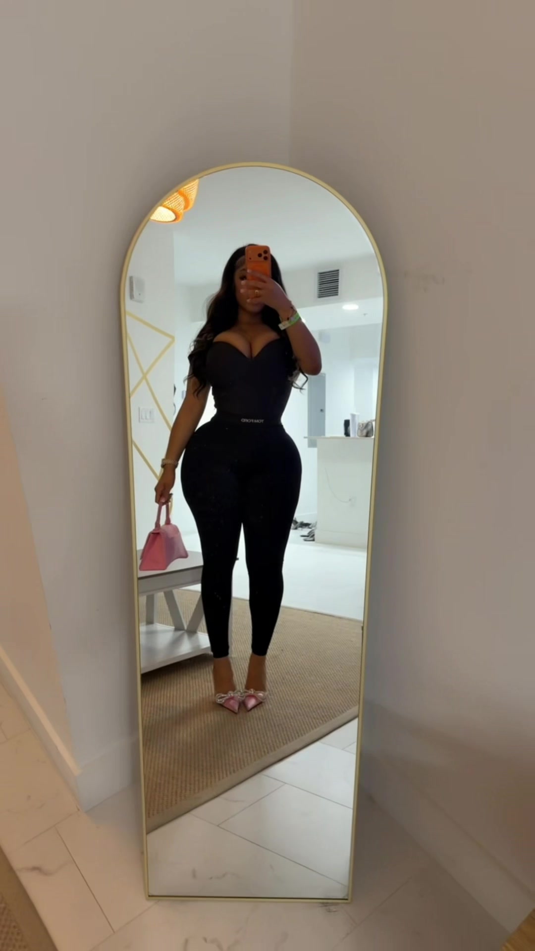 @Zari Walker