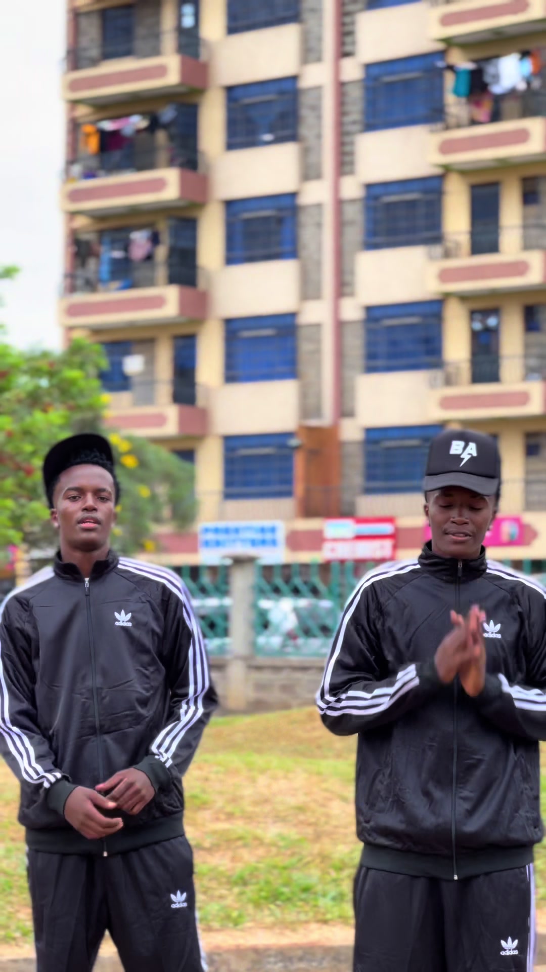 @Trendytwinnz🇰🇪