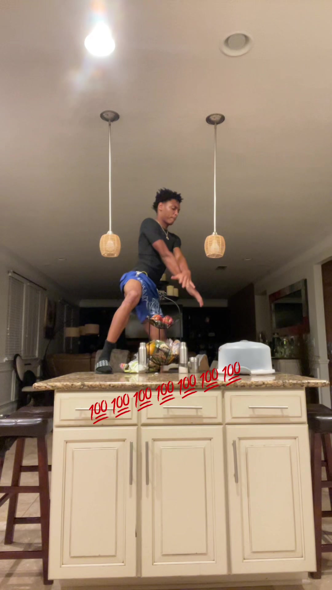 @Kj._.