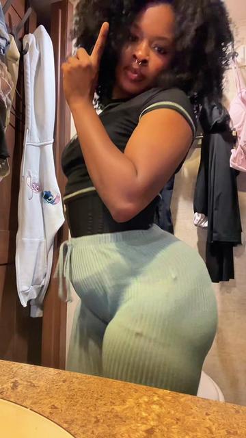 @吉報🧟♀️