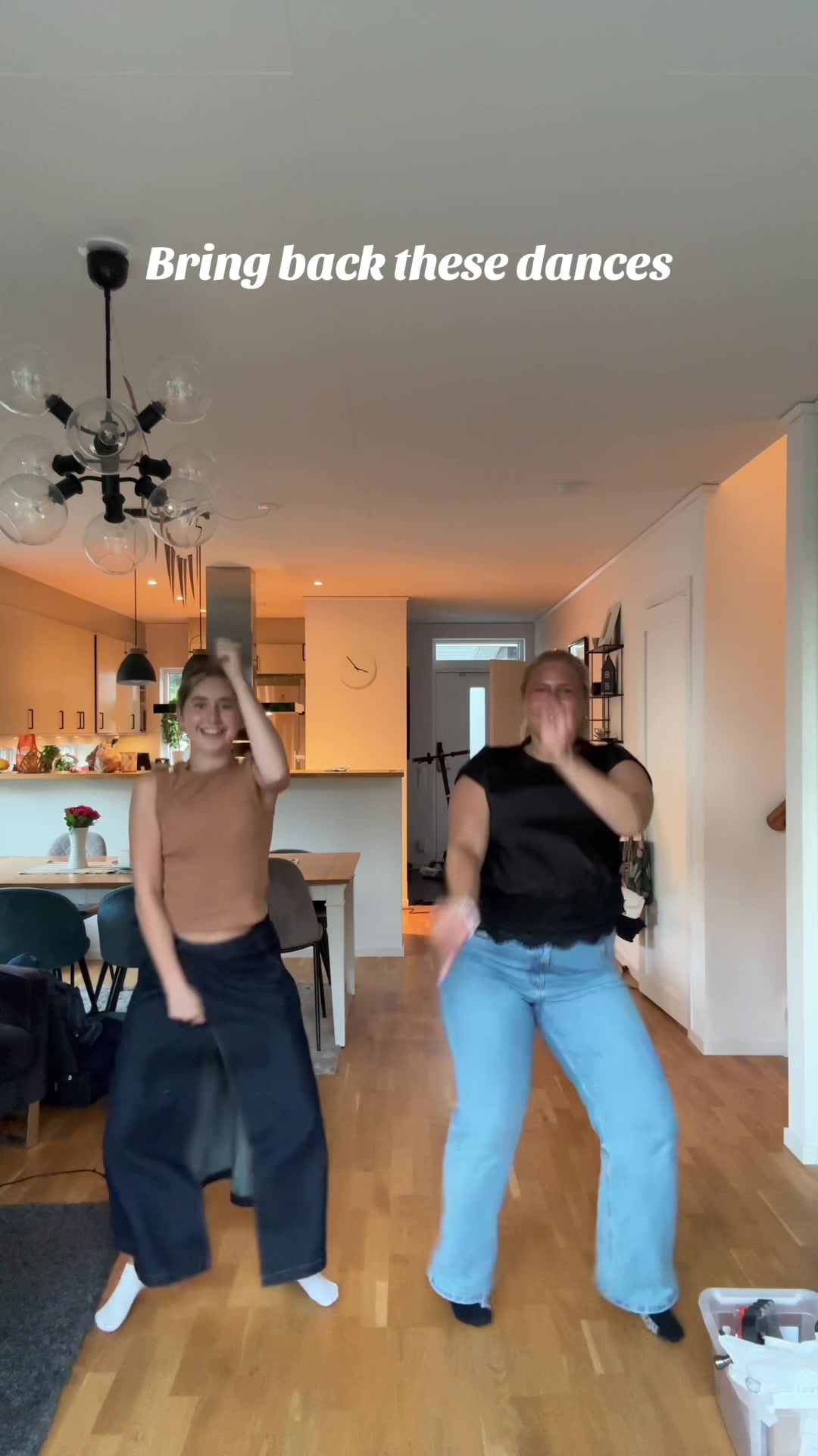 @Ella