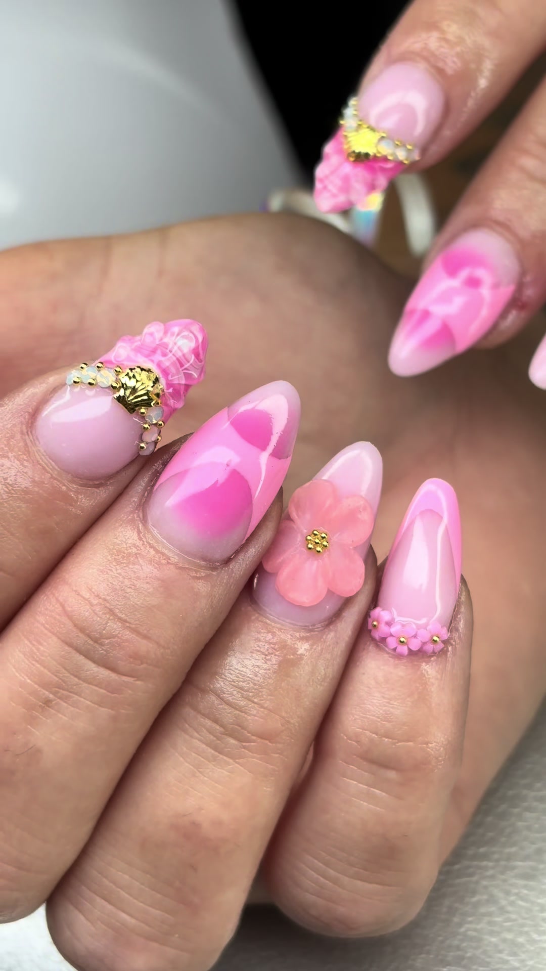 @Martina Nail Artist🩷LizArt🩷