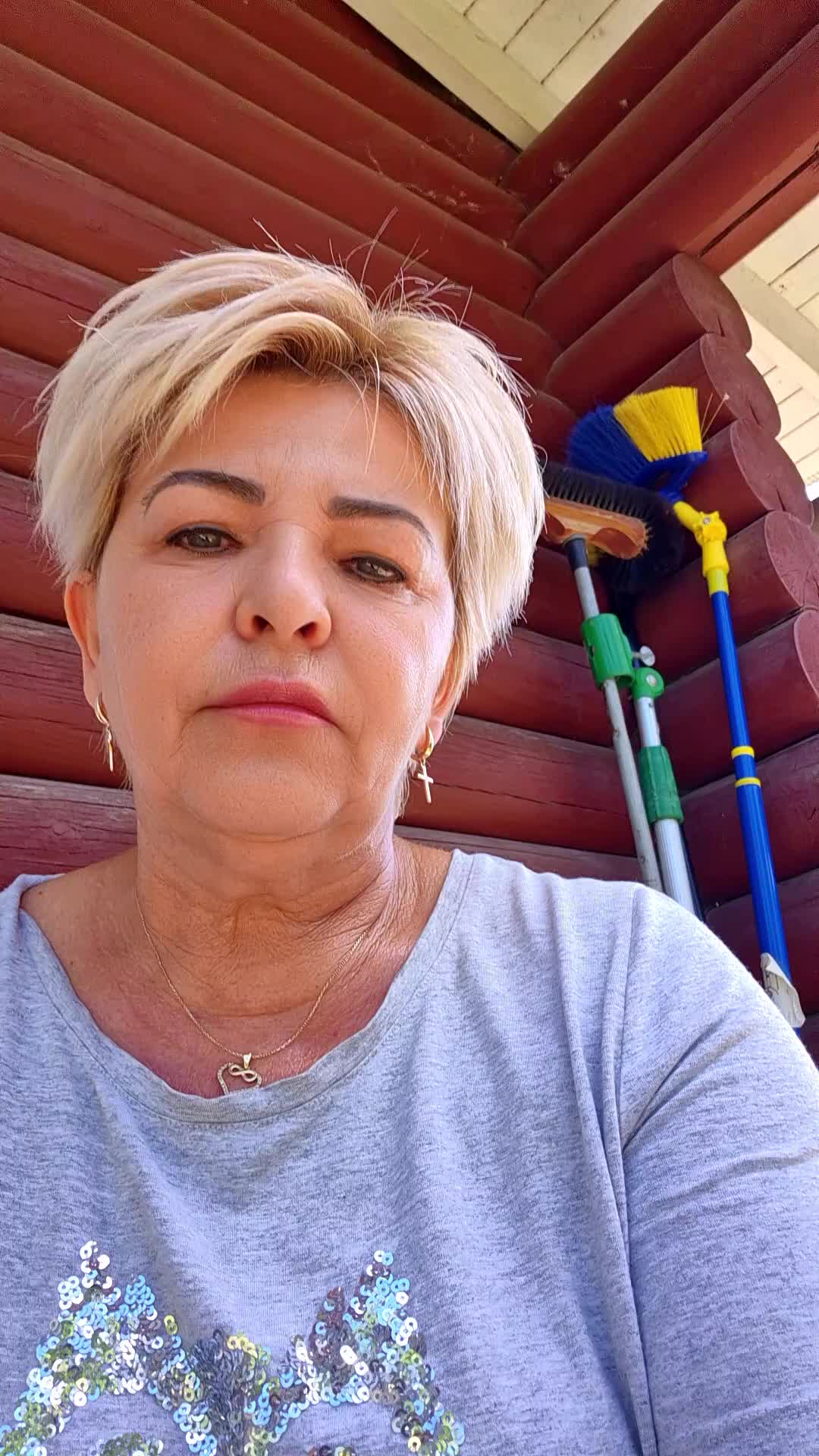 @FloryFlory