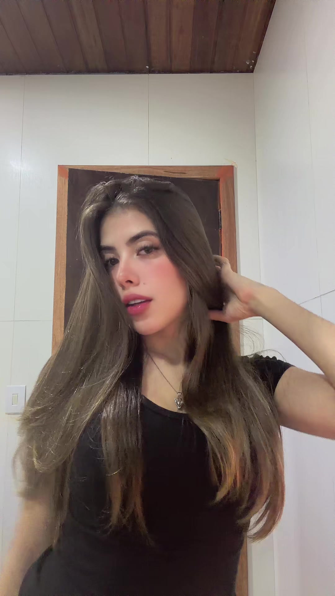 @Lo