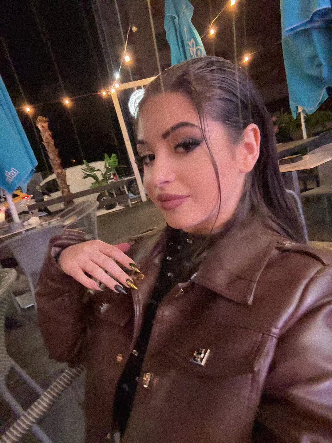 @Рали М.