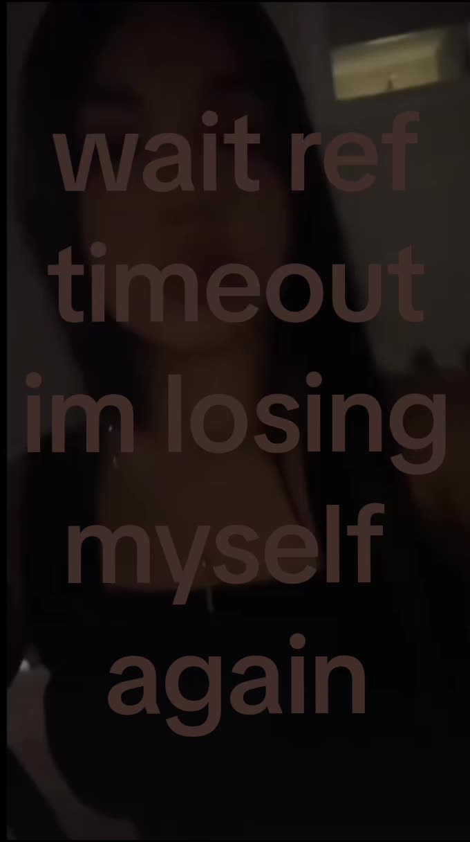 @￴