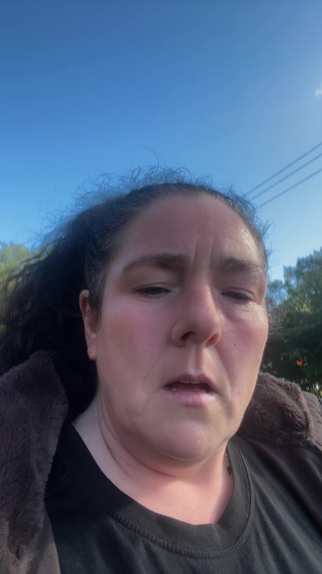 @xxx Lisa proud mother of 7 xx