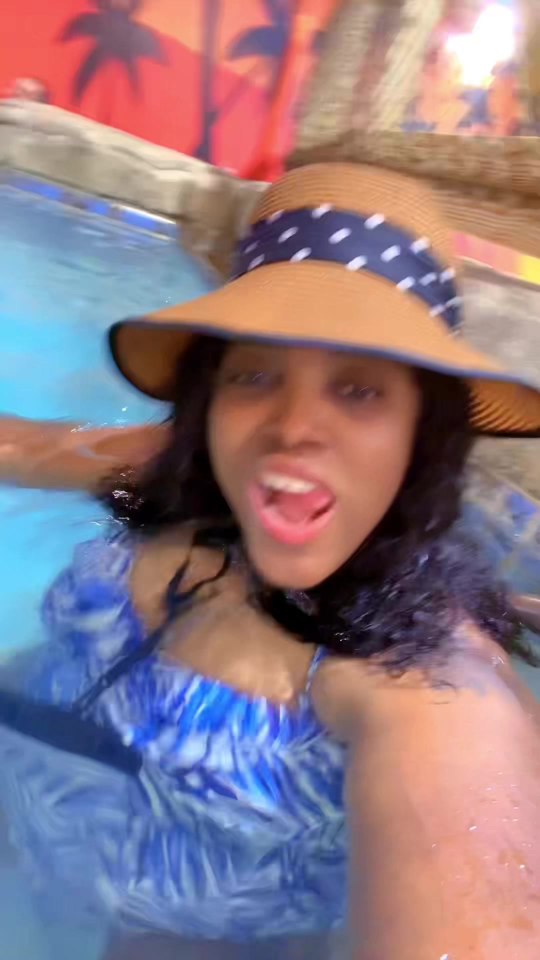 @Manou