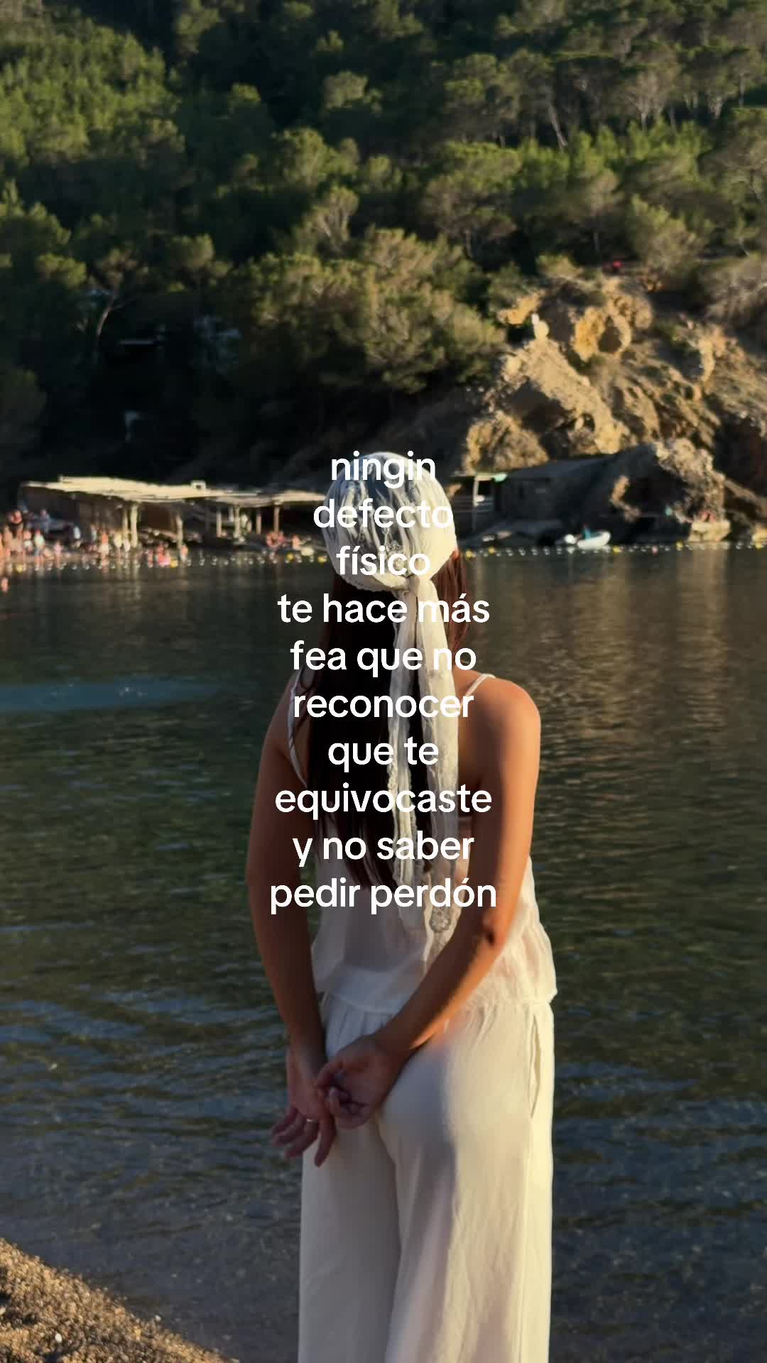 @Elena Gortari
