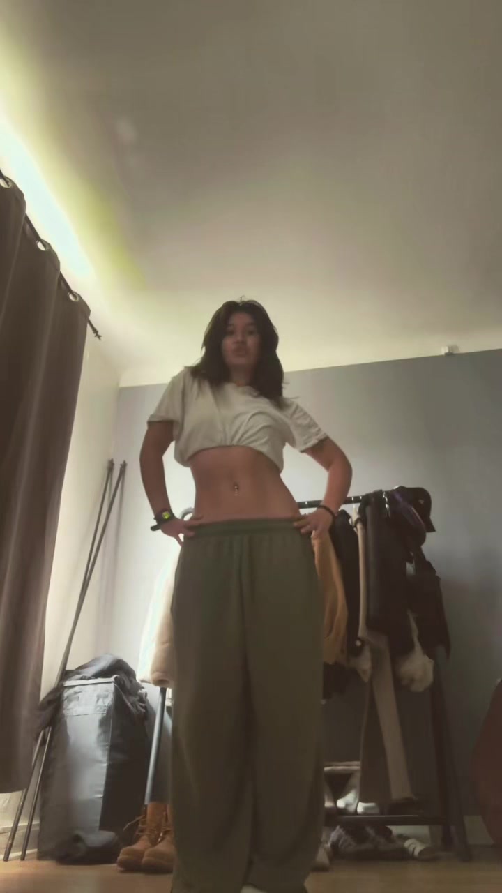 @LWꨄ