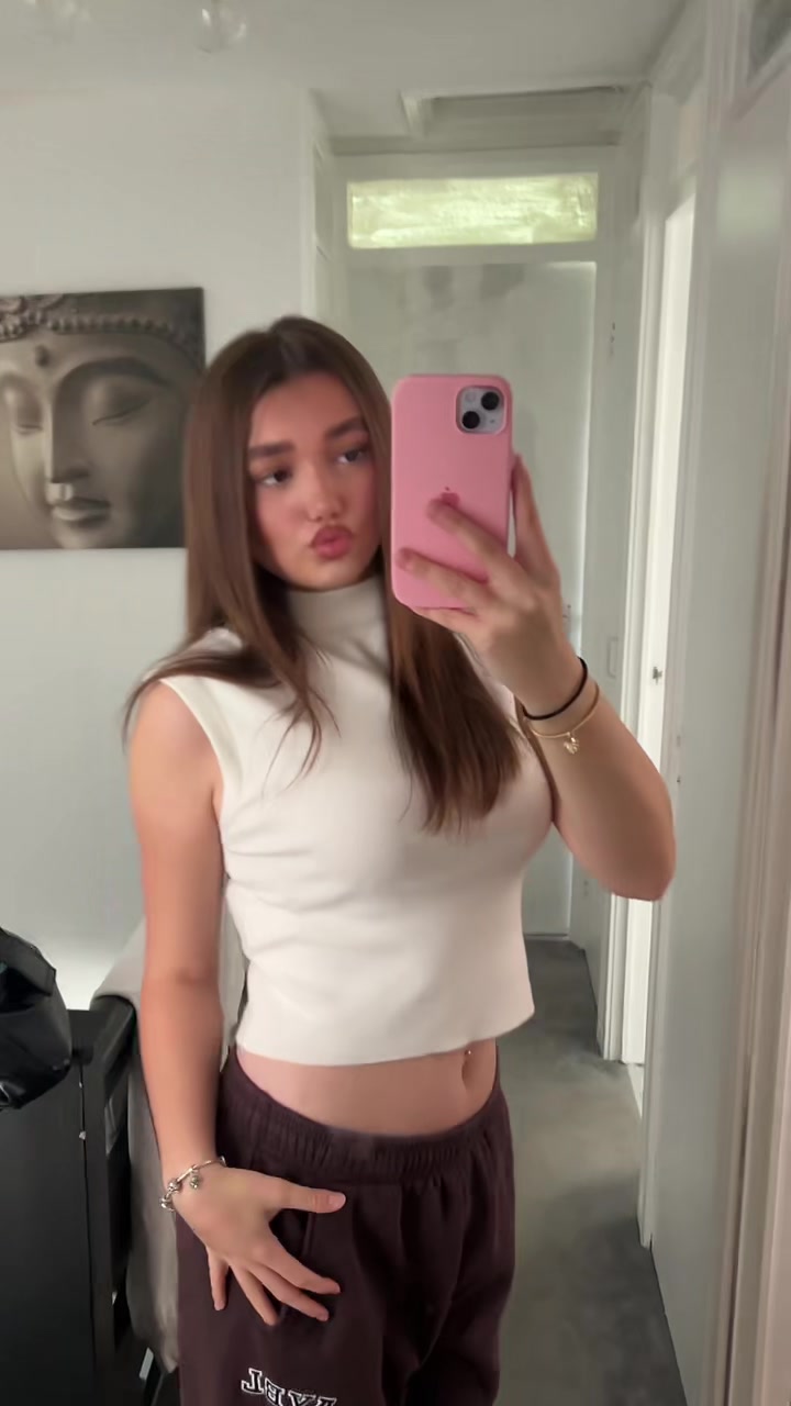 @ℰℳ🖤