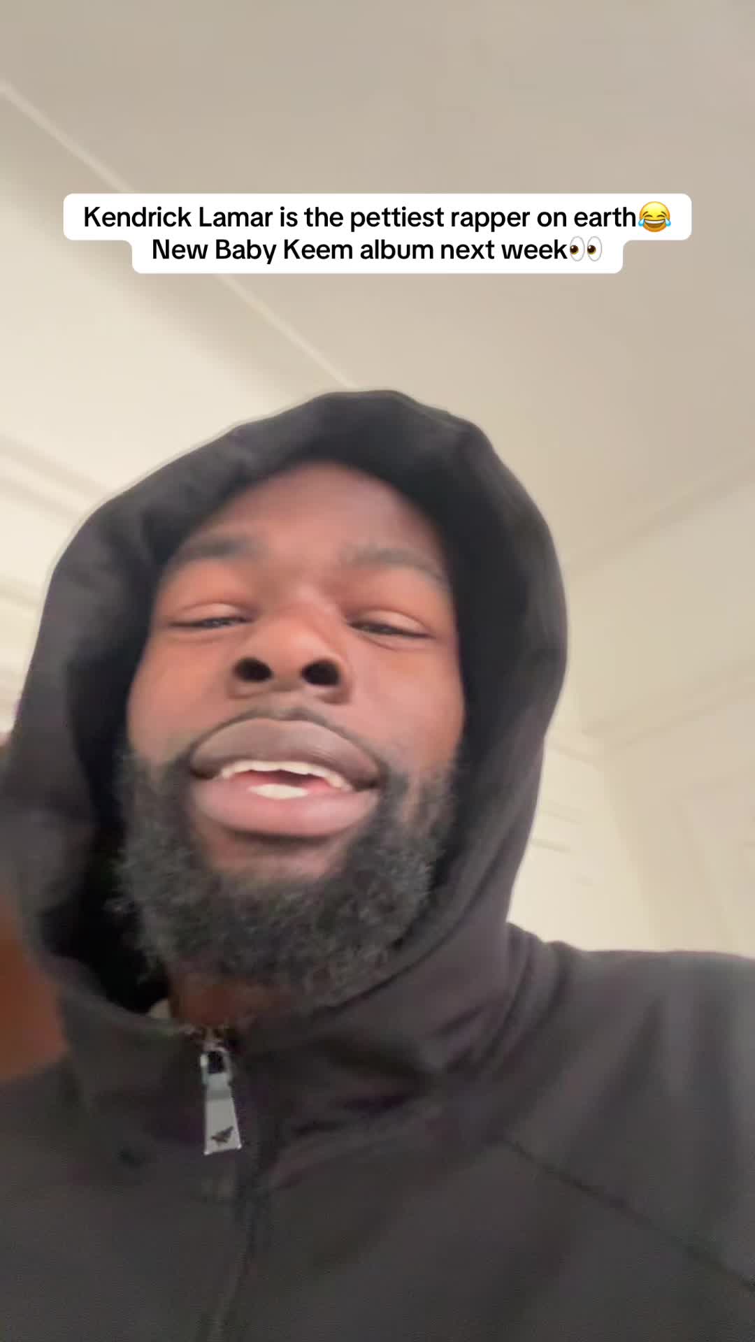 @hollywoodju