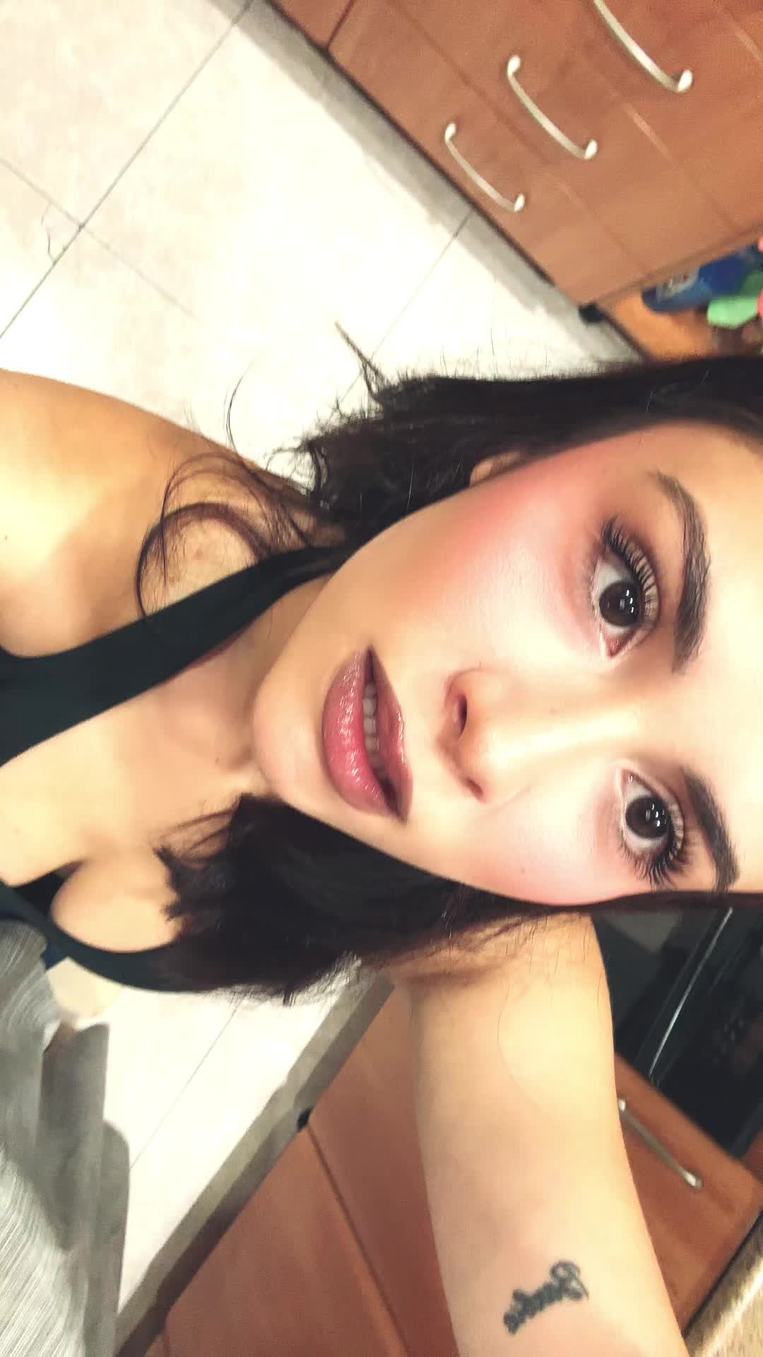 @Mais