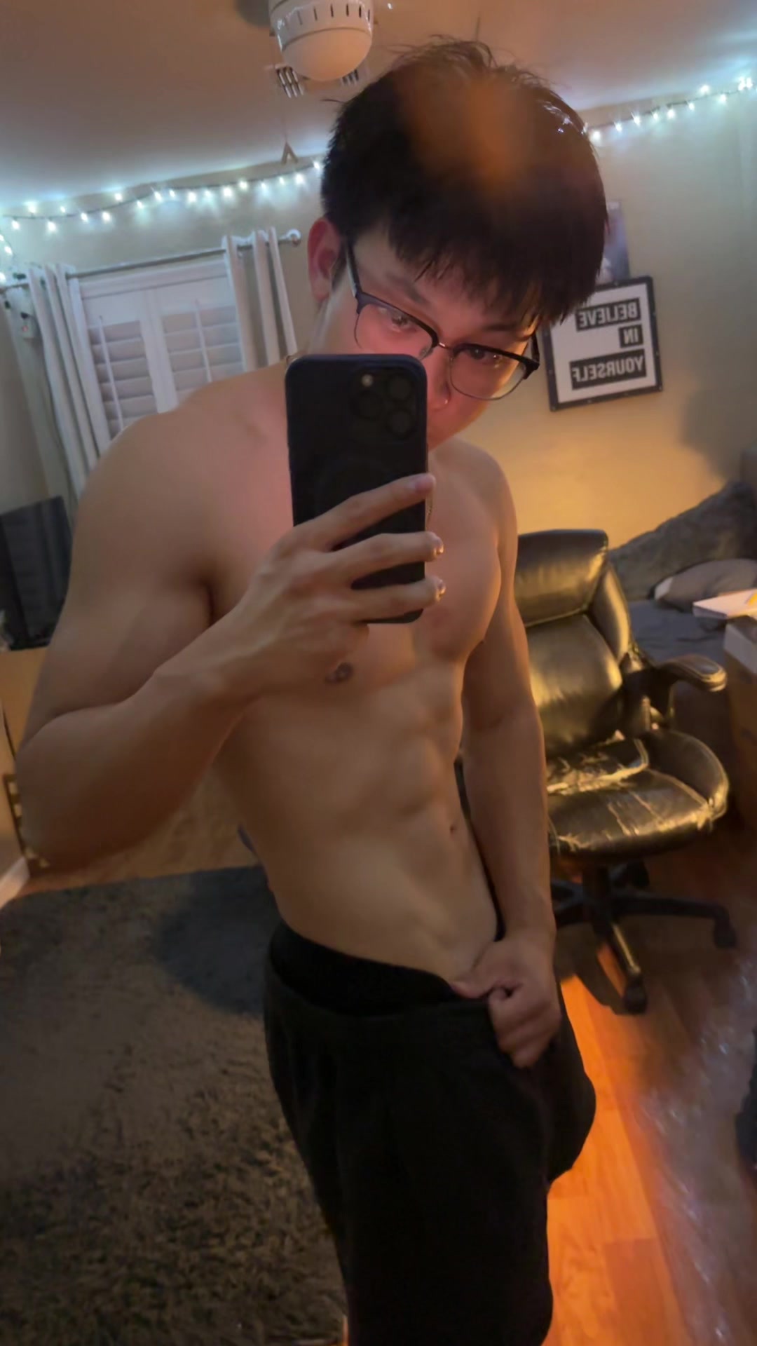 @TotallyIsJustinnn