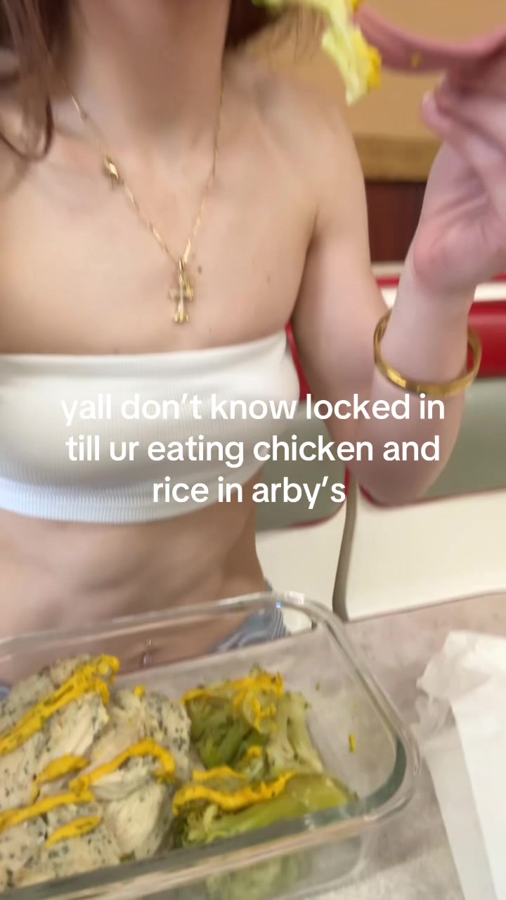 @Lilly