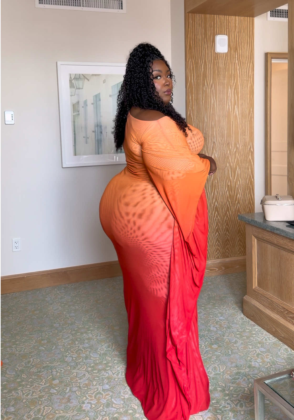 @morgiemone