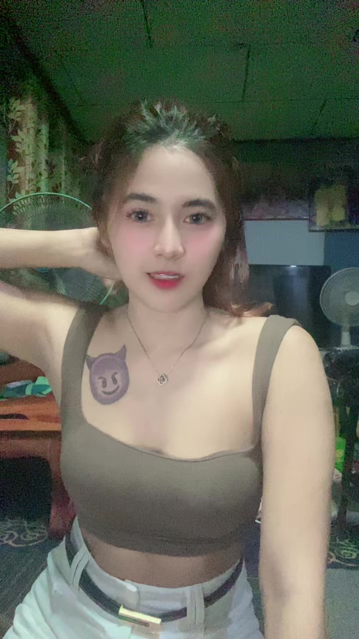 @นารีวรรณ ไพรัตน์💜(ช่องจริง)