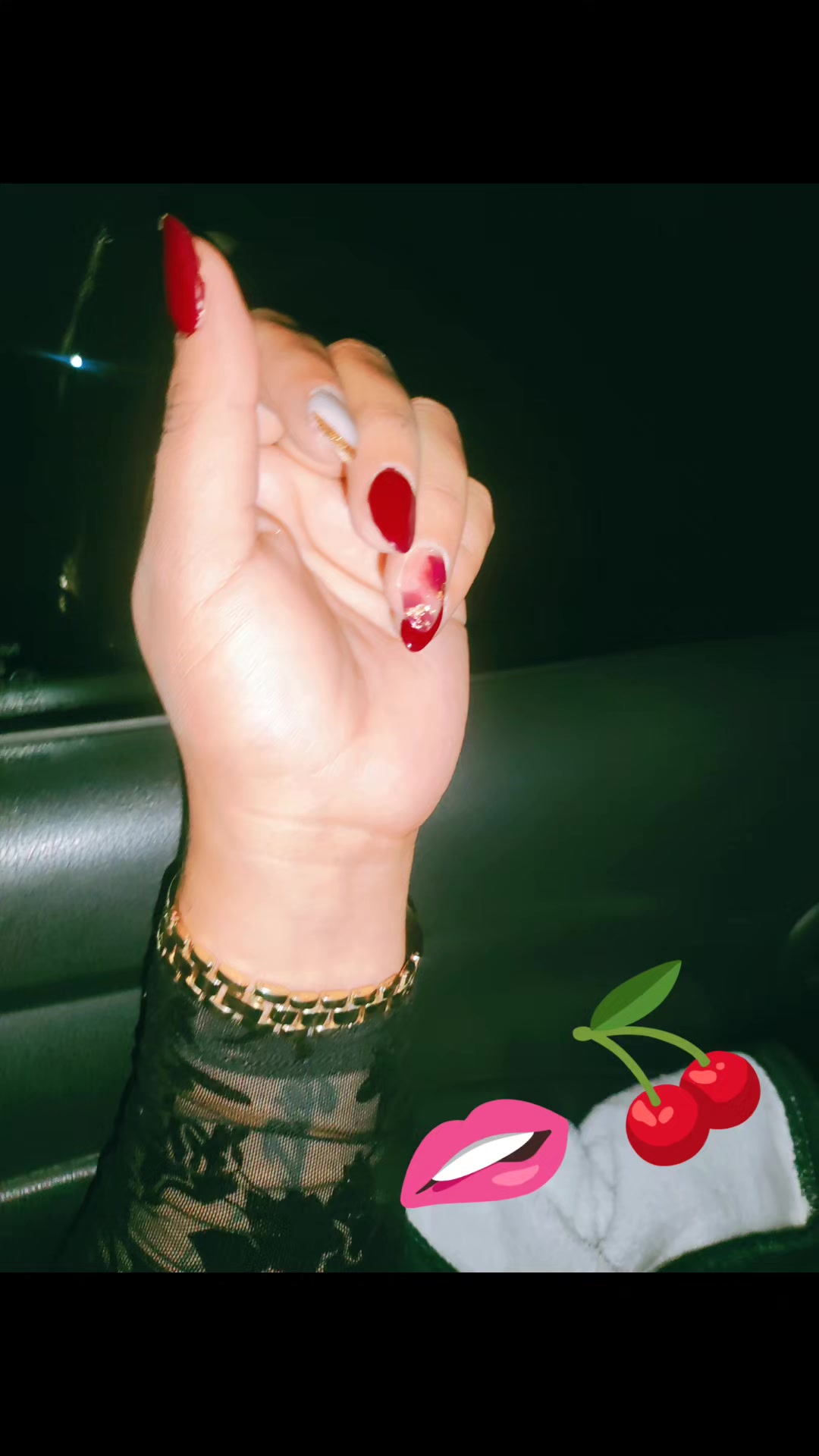 @🎤⚡ℒℴ𝓁𝒾𝓏 𝒞 🎤🍒🫦