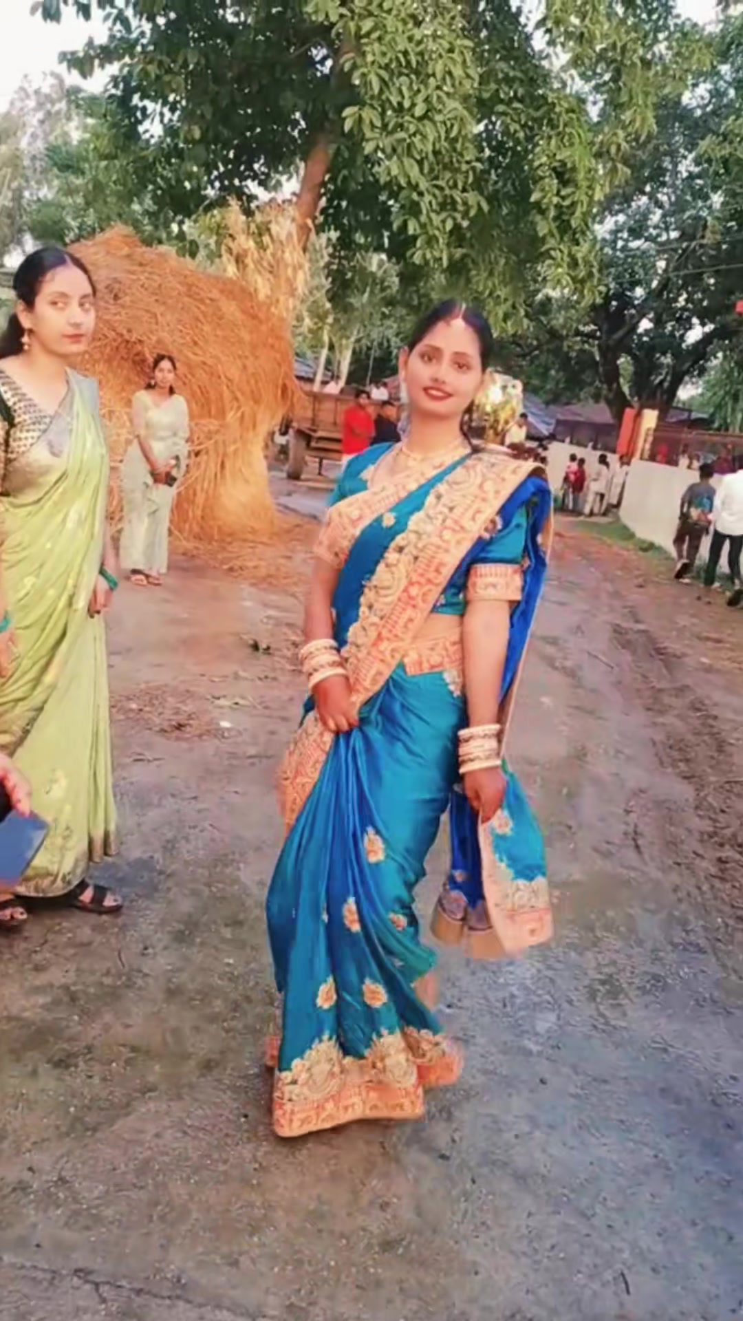 @surbhi yadav