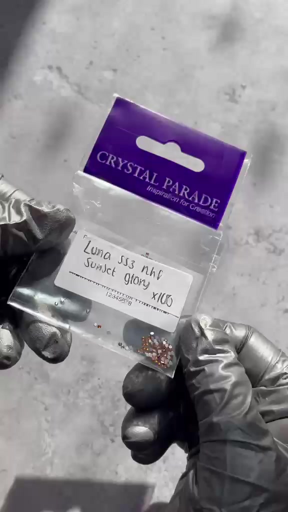 @Crystal Parade Official