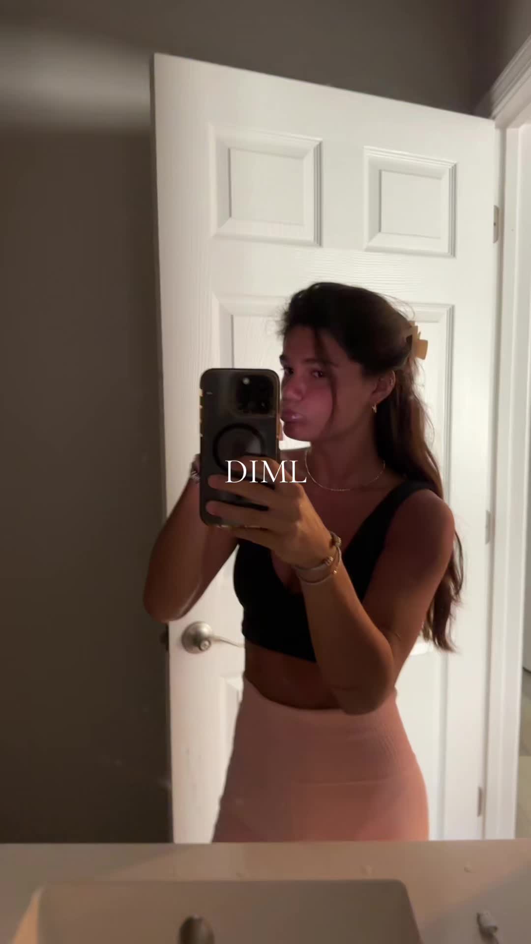 @cammiegrov