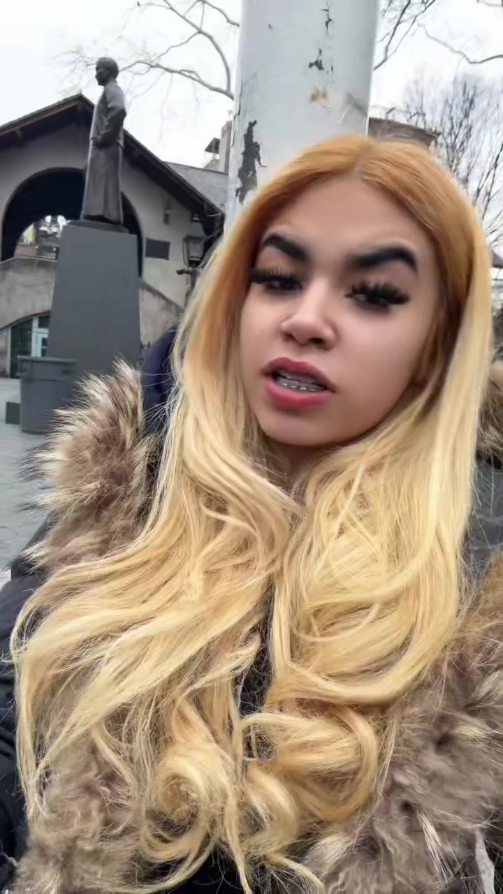 @Paris