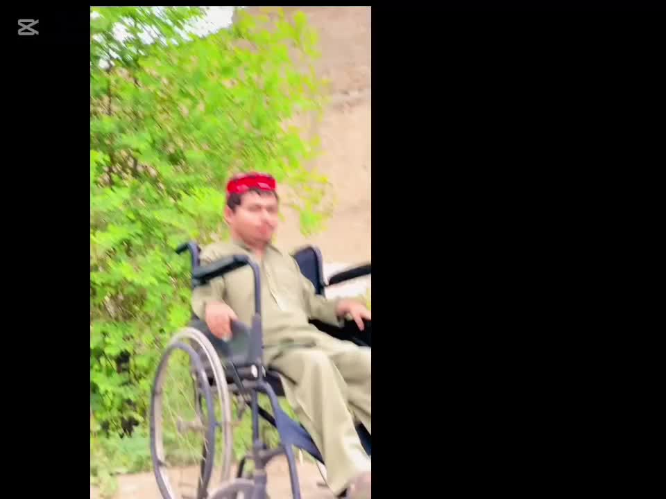 @𝙈𝘼𝙇𝘼𝙉𝙂 👨🦽