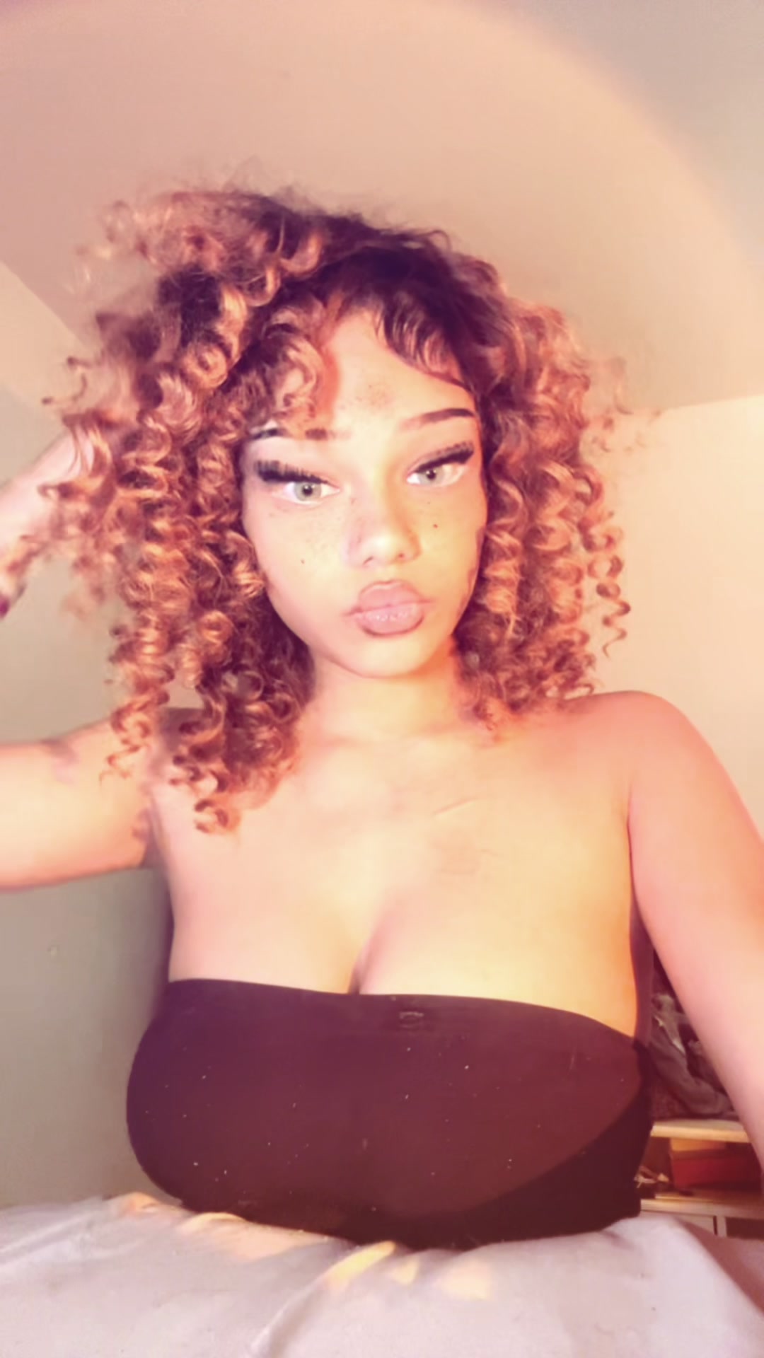 @Lensy 爱🇬🇵