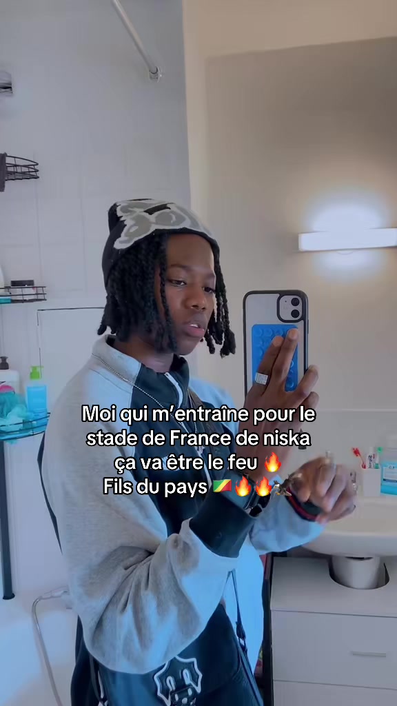 @🧿Räyän@-b🔱🇨🇬🇦🇴🧿